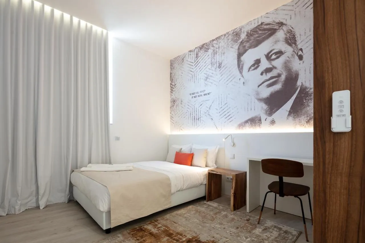 ***  The Icons Lisbon Hotel Portugal